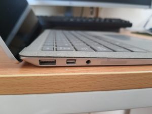 マイクロソフト Surface Laptop