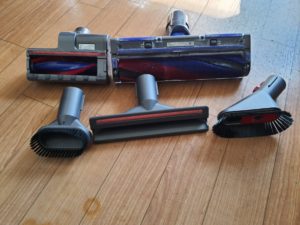 ダイソン Digital Slim Fluffy SV18